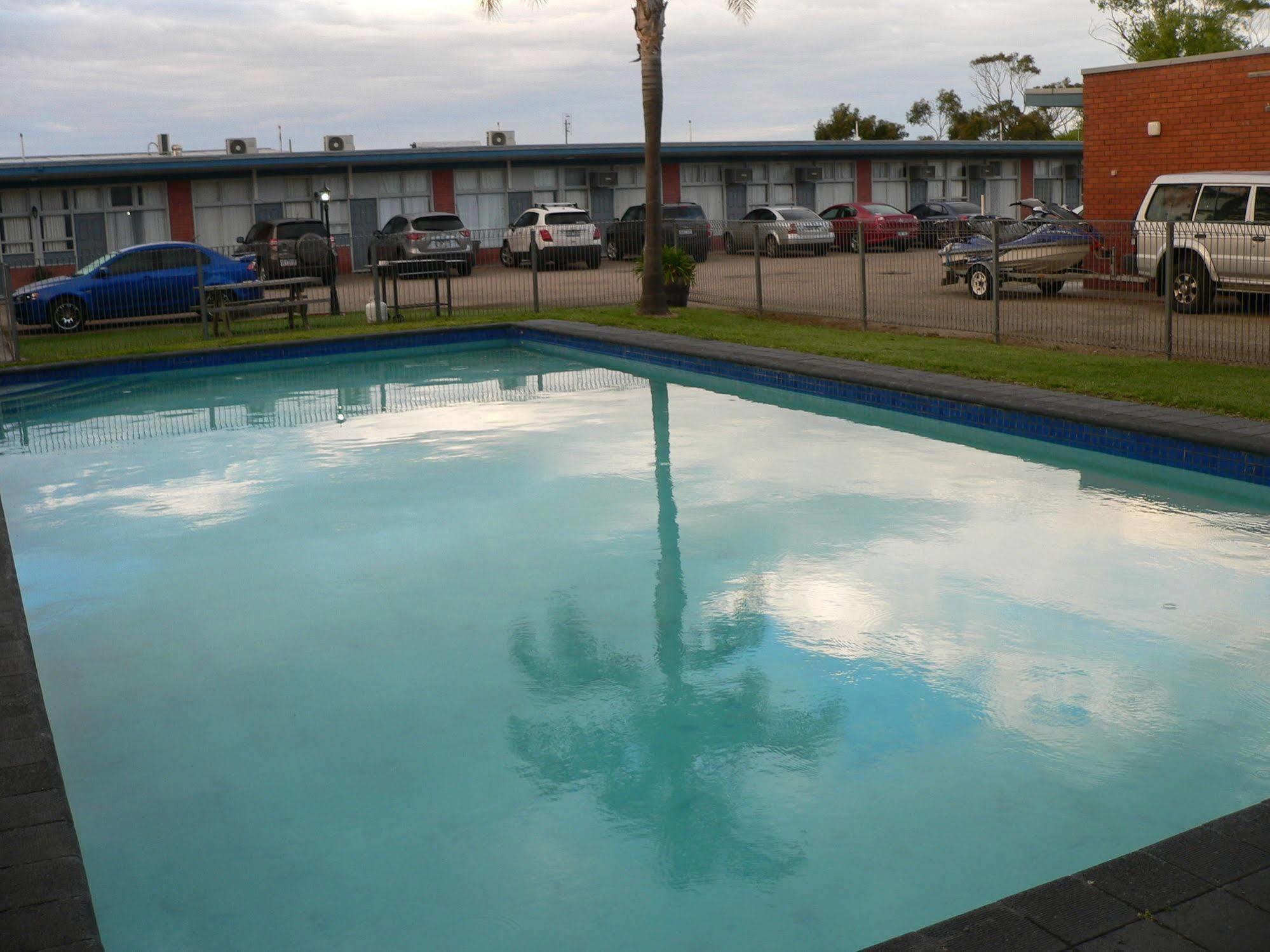 Ship Inn Motel Yarram Buitenkant foto